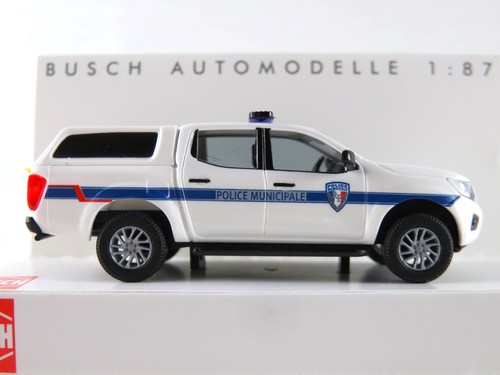 Busch 53729 nissan navara - 53729,